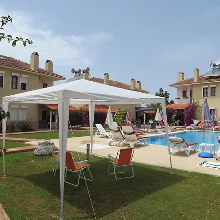 Ξενοδοχείο με διαμερίσματα Sundari Apart *