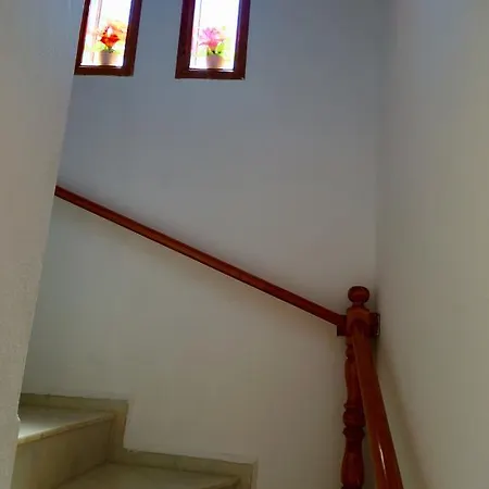 Ξενοδοχείο με διαμερίσματα Sundari Apart *
